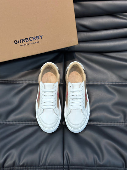 Burberry Salmond Check Low Top Sneaker