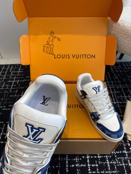 LV Trainer Sneaker 1ACWD0