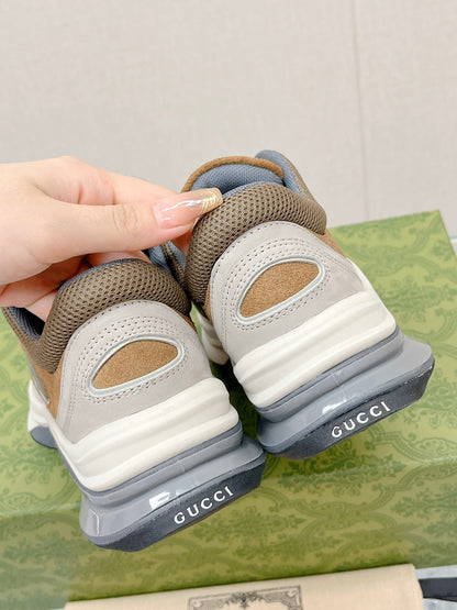 GG RUN SNEAKER Light Grey Suede 35-45