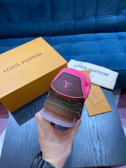 LV Trainer Sneaker Rose Crystals 1A8Z72