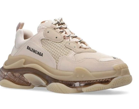 Balenciaga Sneakers triple s