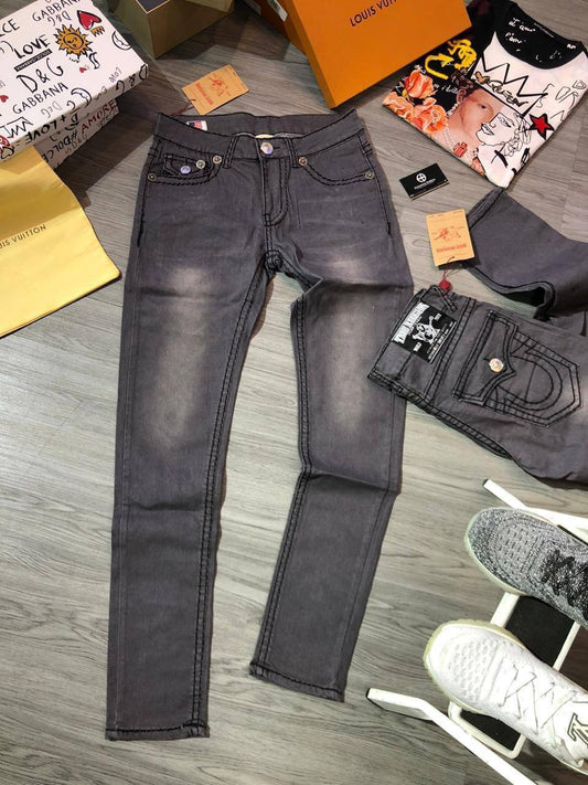 BOTH00018 TRUE R JEANS