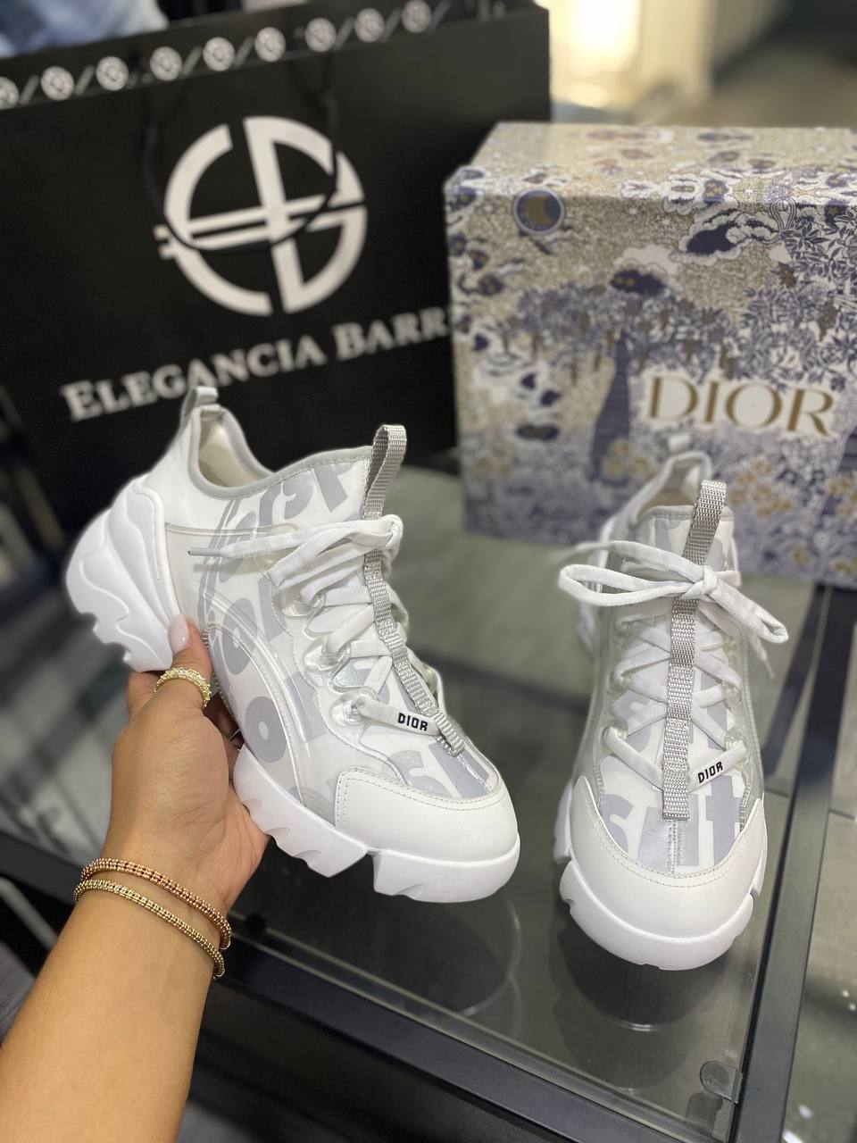 DIOR D CONNECT REFLECTIVE